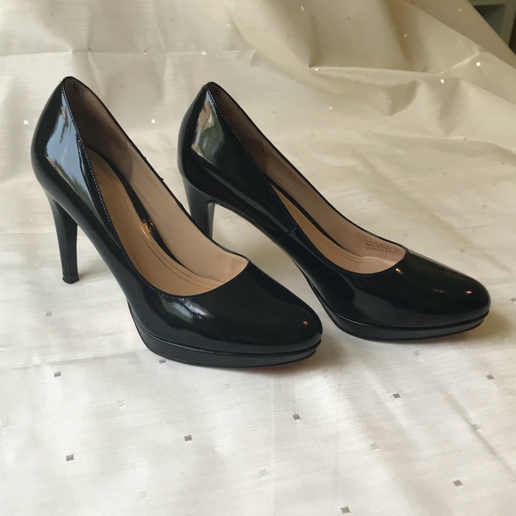 Cole Haan Shoes - Cole Haan Nike Air Black Patent Chelsea Pump